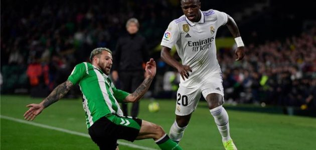 هدية لـ برشلونة.. ريال مدريد يُفرط في نقطتين بتعادل سلبي أمام ريال بيتيس بالدوري الإسباني