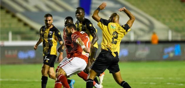 الأهلي يسعى للابتعاد بصدارة الدوري أمام المقاولون العرب غدًا